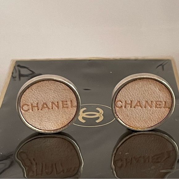 Chanel Earrings - Picture 2 of 6